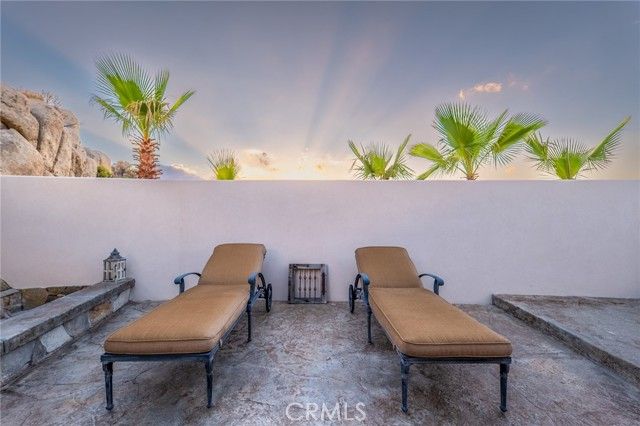 57045 Plaza Del Amigo, Yucca Valley, CA 92284