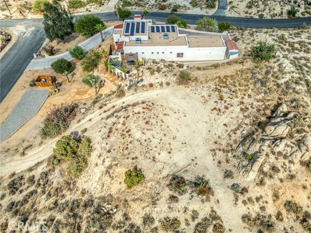 57045 Plaza Del Amigo, Yucca Valley, CA 92284