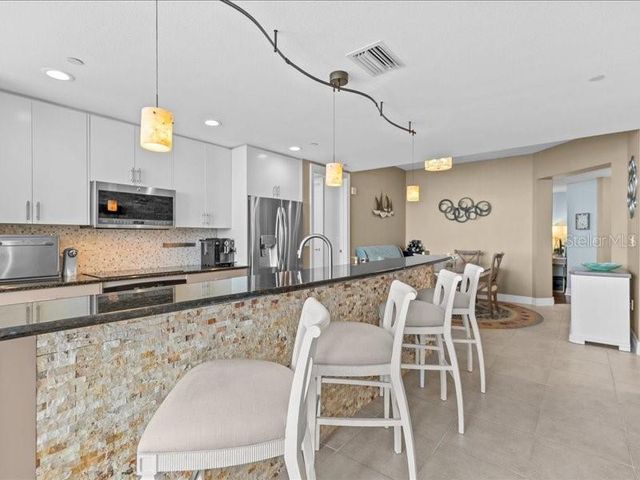 331 CLEVELAND STREET 1702, Clearwater, FL 33755