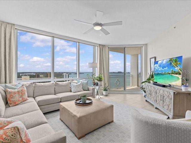 331 CLEVELAND STREET 1702, Clearwater, FL 33755