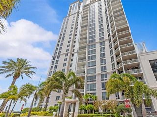 331 CLEVELAND STREET 1702, Clearwater, FL 33755