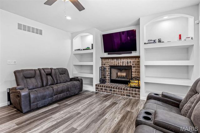 500 Arctic Wolf Drive, Imperial, MO 63052