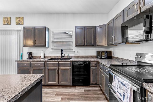 500 Arctic Wolf Drive, Imperial, MO 63052