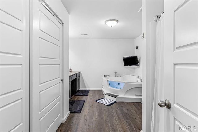 500 Arctic Wolf Drive, Imperial, MO 63052