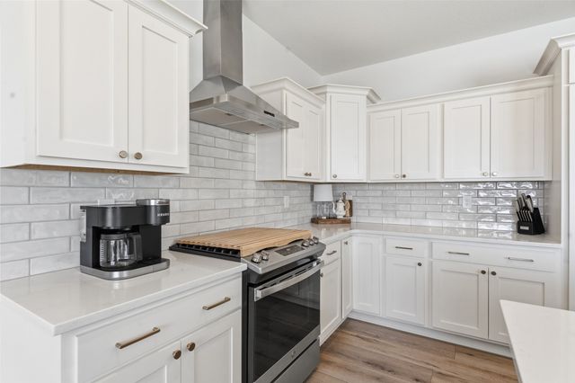1001 NW Benjamin Drive, Ankeny, IA 50023
