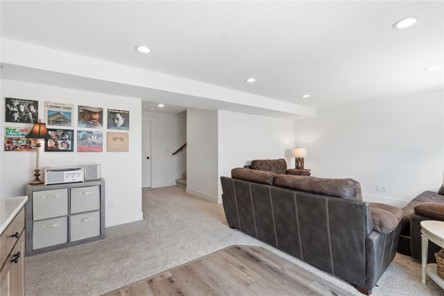 1001 NW Benjamin Drive, Ankeny, IA 50023