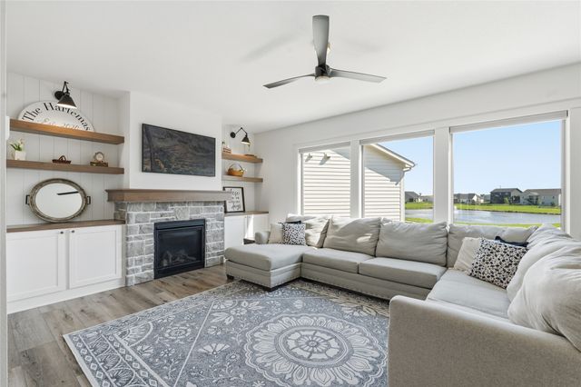 1001 NW Benjamin Drive, Ankeny, IA 50023