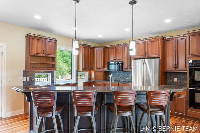 3477 Palmer Drive, Saugatuck Twp, MI 49453
