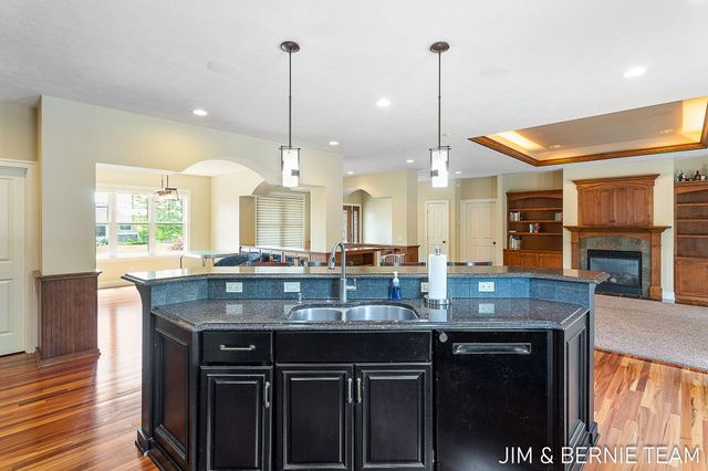 3477 Palmer Drive, Saugatuck Twp, MI 49453