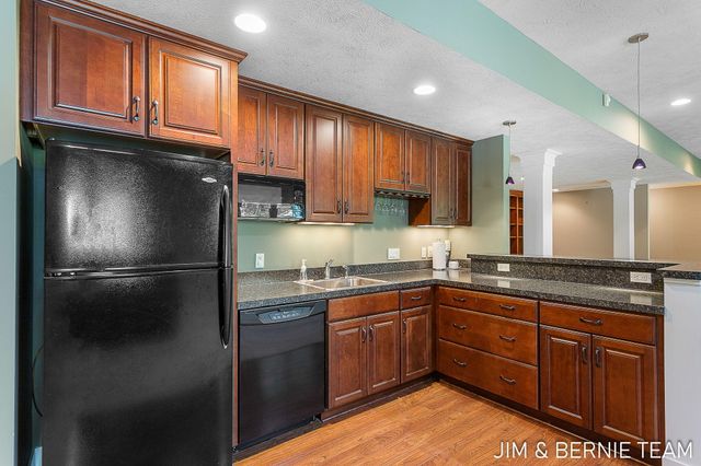3477 Palmer Drive, Saugatuck Twp, MI 49453