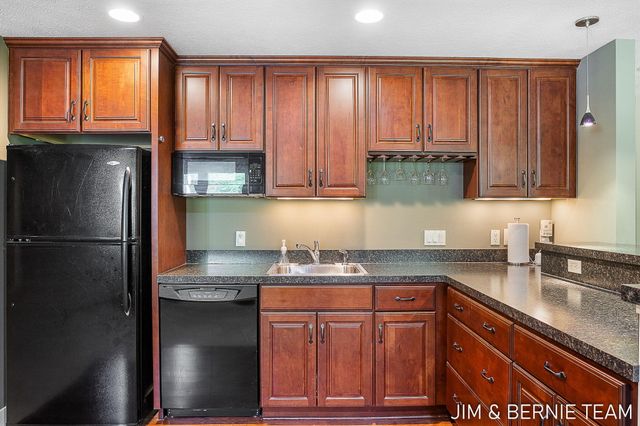 3477 Palmer Drive, Saugatuck Twp, MI 49453