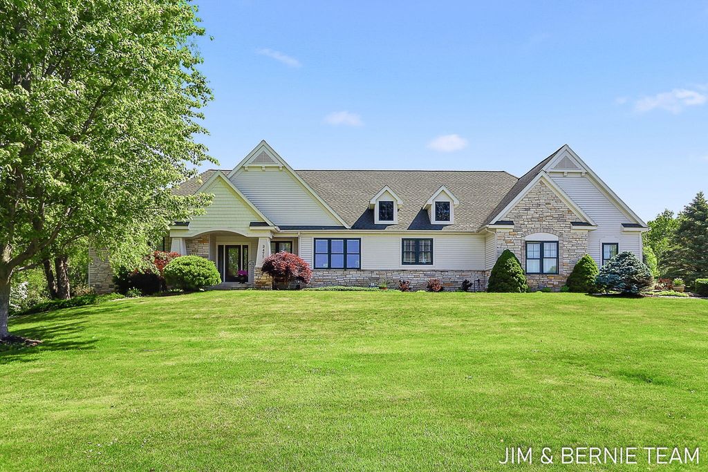 3477 Palmer Drive, Saugatuck Twp, MI 49453