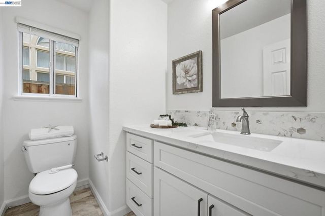 8516 Peachtree Ave, Newark, CA 94560