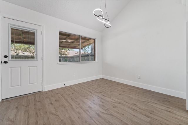5707 Toddington Road, Humble, TX 77346