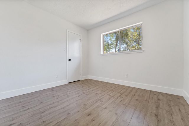 5707 Toddington Road, Humble, TX 77346