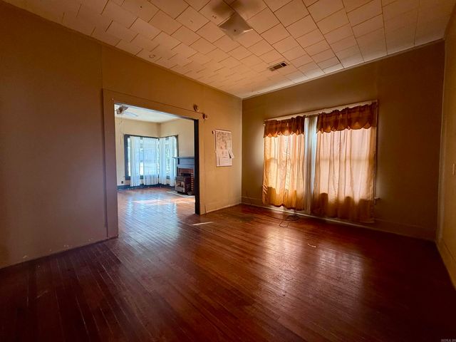 501 N Pine Street, Fordyce, AR 71742