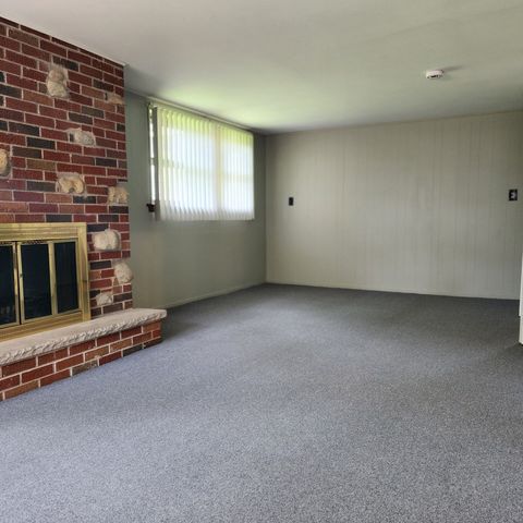 9810 Warren Avenue, Oak Lawn, IL 60453