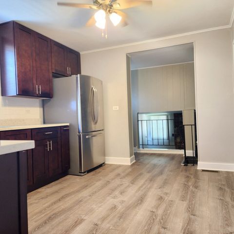 9810 Warren Avenue, Oak Lawn, IL 60453