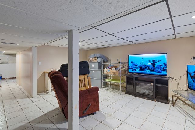 1533 N Waller Avenue, Chicago, IL 60651