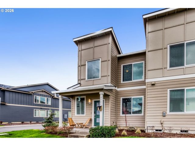 7746 Se YOUNGS St, Hillsboro, OR 97123