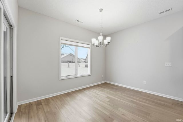 832 Owls Point, Fort Wayne, IN 46825