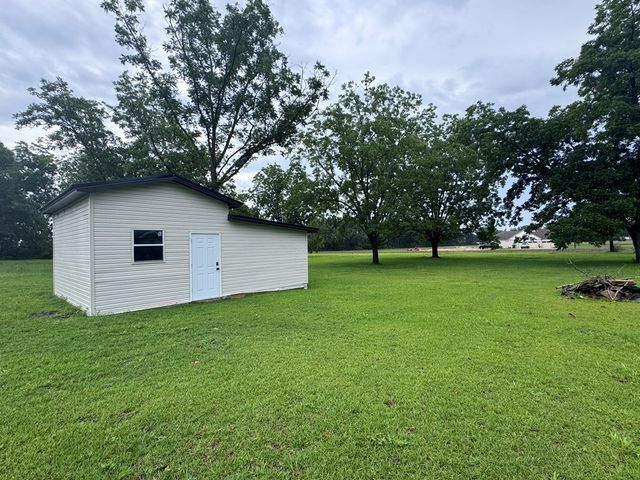 1329 N St Hwy 103, Slocomb, AL 36375