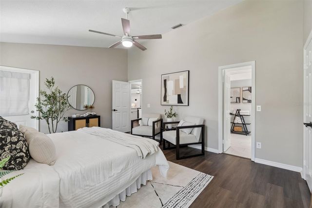 9735 CYPRESS POND AVENUE, Tampa, FL 33647
