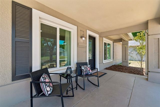 9735 CYPRESS POND AVENUE, Tampa, FL 33647
