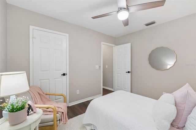 9735 CYPRESS POND AVENUE, Tampa, FL 33647