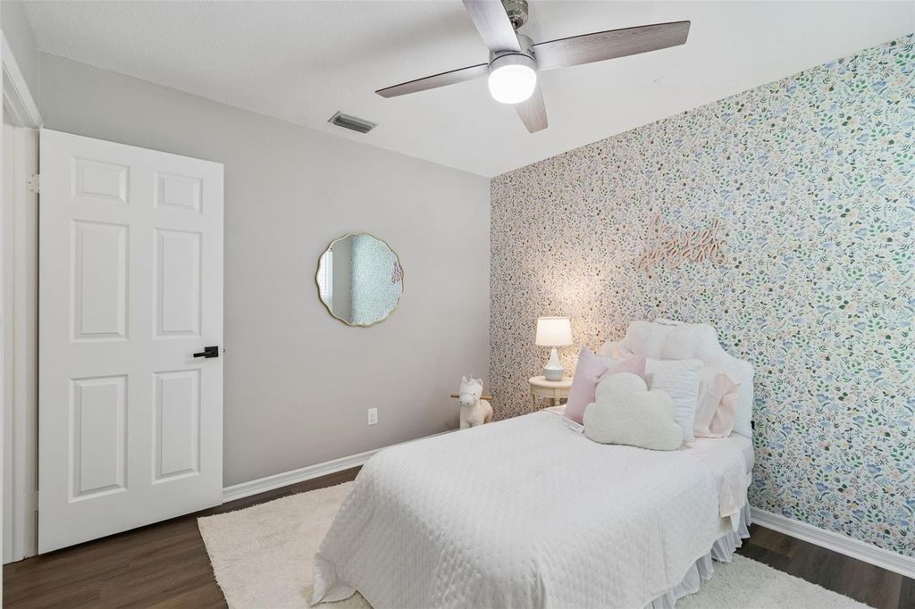 Image 61 of property listing at 9735 CYPRESS POND AVENUE, Tampa, FL 33647