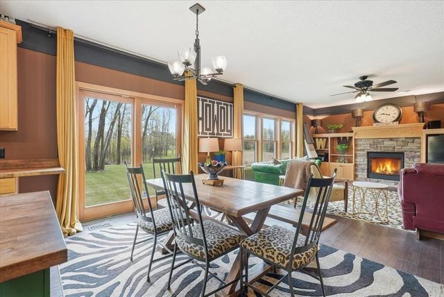 1431 Pioneer Circle, Houlton, WI 54082