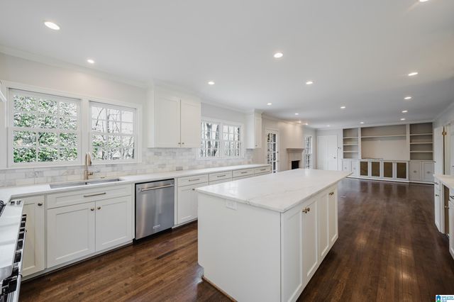 3732 ROCKHILL ROAD, Mountain Brook, AL 35223