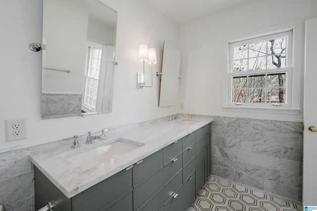 3732 ROCKHILL ROAD, Mountain Brook, AL 35223