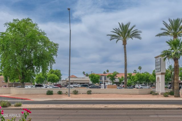 10757 N 74TH Street 1003, Scottsdale, AZ 85260