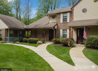 112 Appletree Court, South Brunswick, NJ 08852