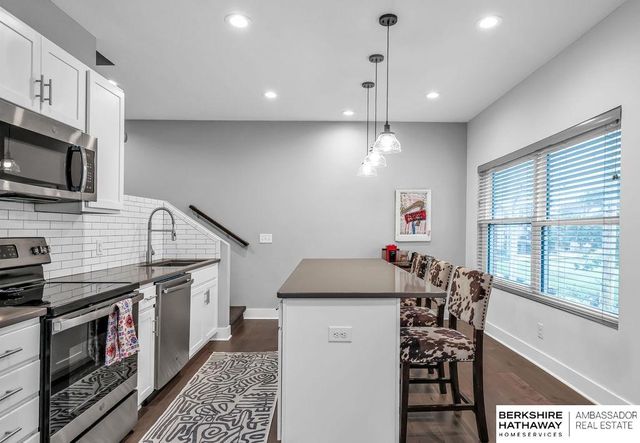 3130 Mayberry Court, Omaha, NE 68105