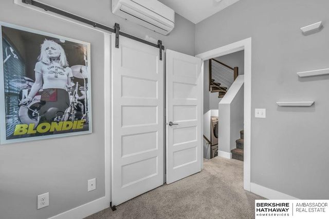 3130 Mayberry Court, Omaha, NE 68105