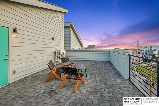 3130 Mayberry Court, Omaha, NE 68105