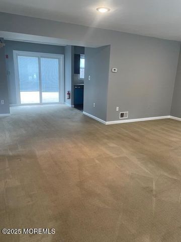 22 Forge Court, Jackson, NJ 08527