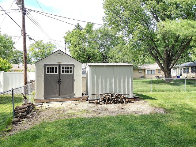 2321 Devon Court, Loves Park, IL 61111
