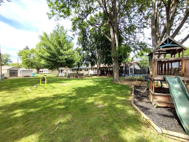 2321 Devon Court, Loves Park, IL 61111