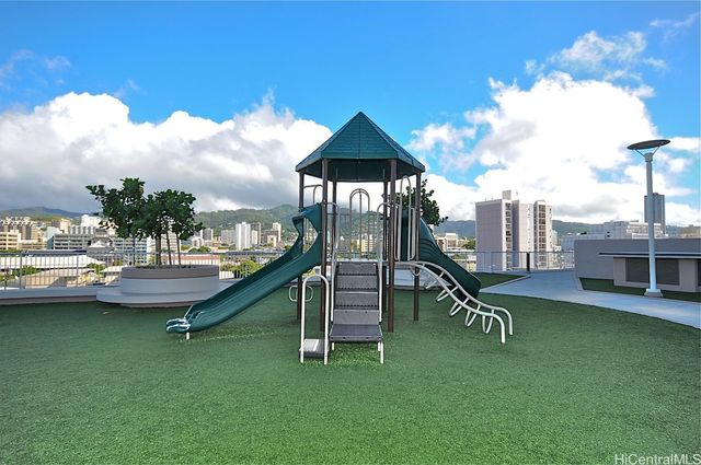 1296 Kapiolani Boulevard 3805, Honolulu, HI 96814