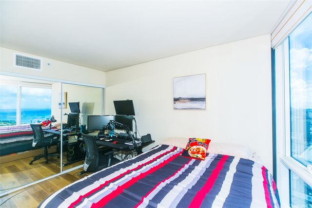 1296 Kapiolani Boulevard 3805, Honolulu, HI 96814