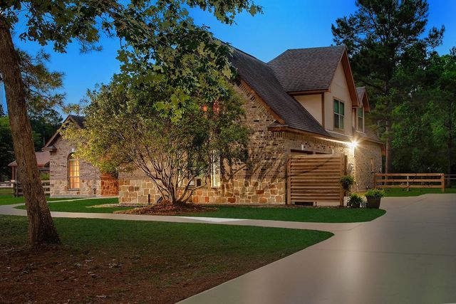 15636 Connie Lane, Montgomery, TX 77316