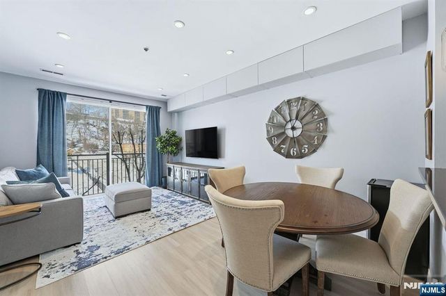 24 Ave At Port Imperial 230, West New York, NJ 07093