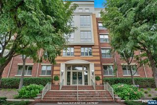 24 Ave At Port Imperial 230, West New York, NJ 07093