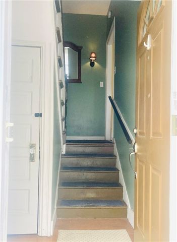 1123 SOUTH BROADWAY, East Providence, RI 02914