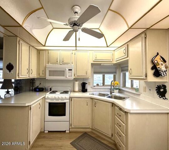 17200 W BELL Road 840, Surprise, AZ 85374