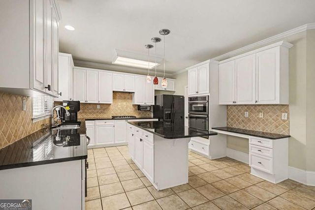 1395 Cresthaven Lane, Lawrenceville, GA 30043