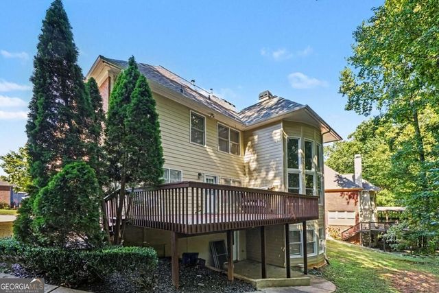 1395 Cresthaven Lane, Lawrenceville, GA 30043
